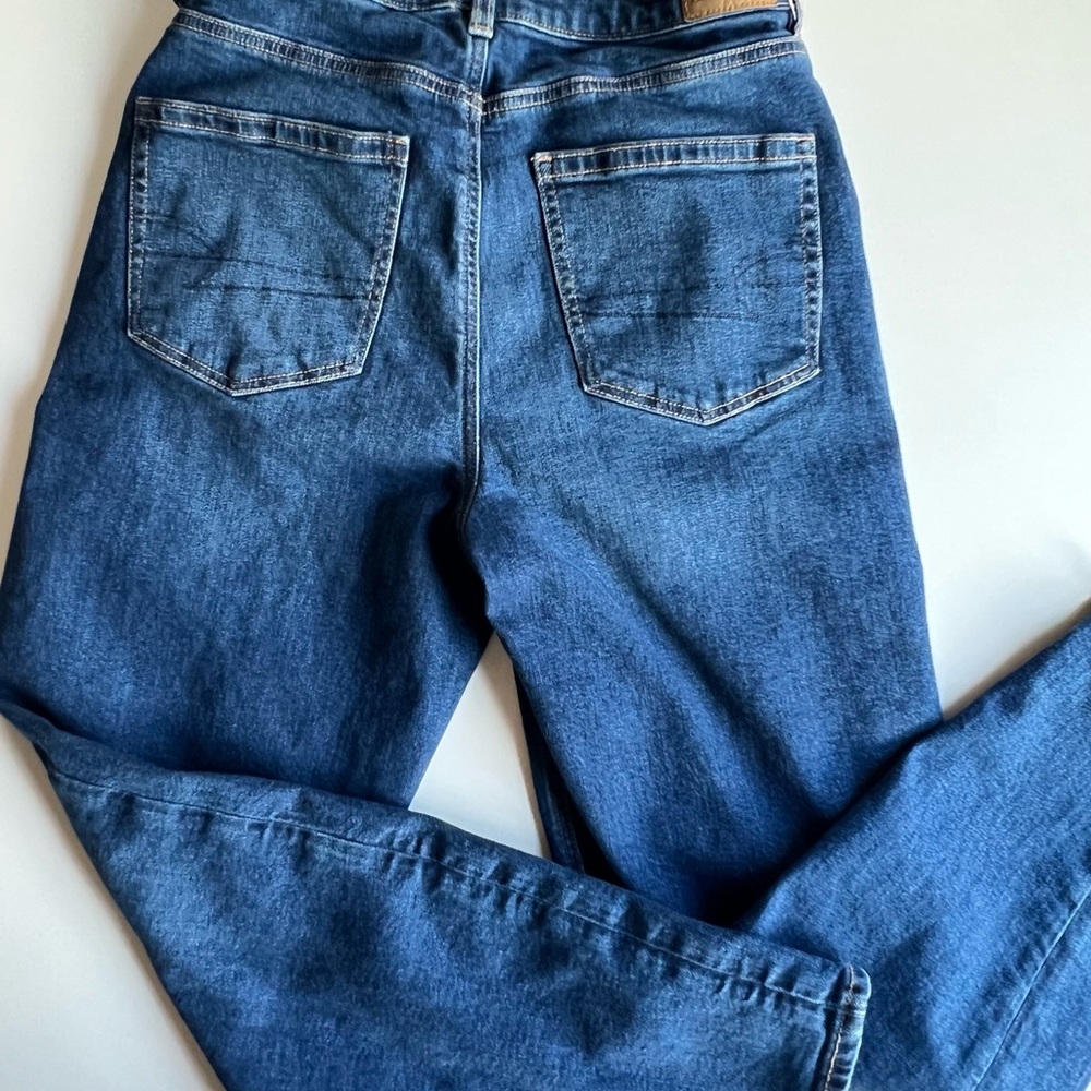American Eagle Mom Jeans